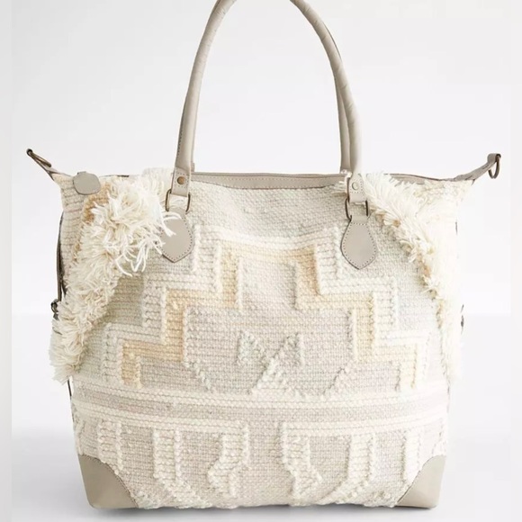 Free People Quick Trip Weekender (NWT) - Picture 3 of 8